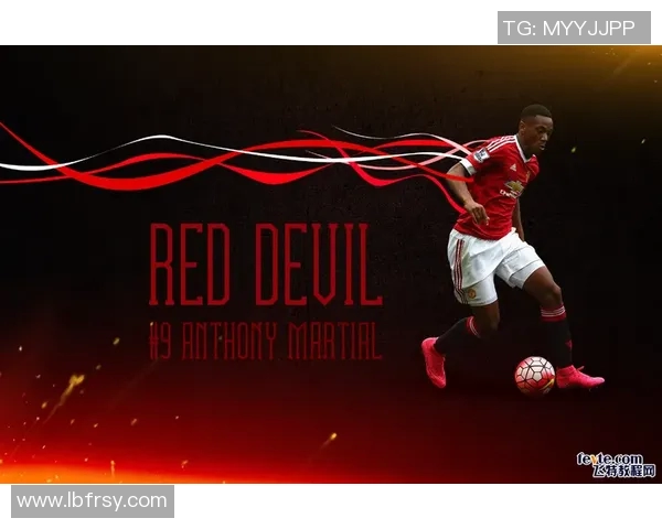 黑白经典足球明星壁纸尽显运动魅力与风采的完美结合